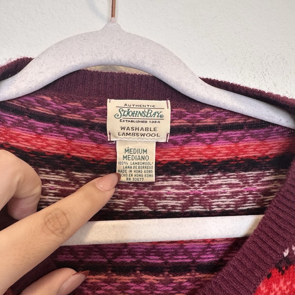 Vintage St Johns Bay Womens Fair Isle Pullover Sweater Pink Size Med Lamswool - Picture 3 of 4